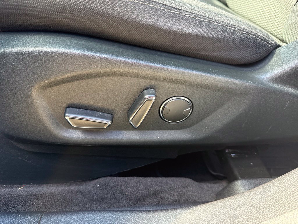 Used 2018 Ford Explorer XLT FWD image 26