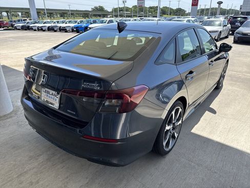 New 2025 Honda Civic Sport Touring image 4
