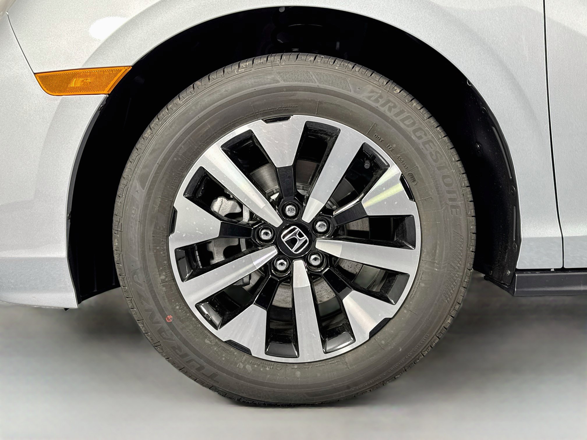 New 2027 Honda Odyssey EX-L image 32