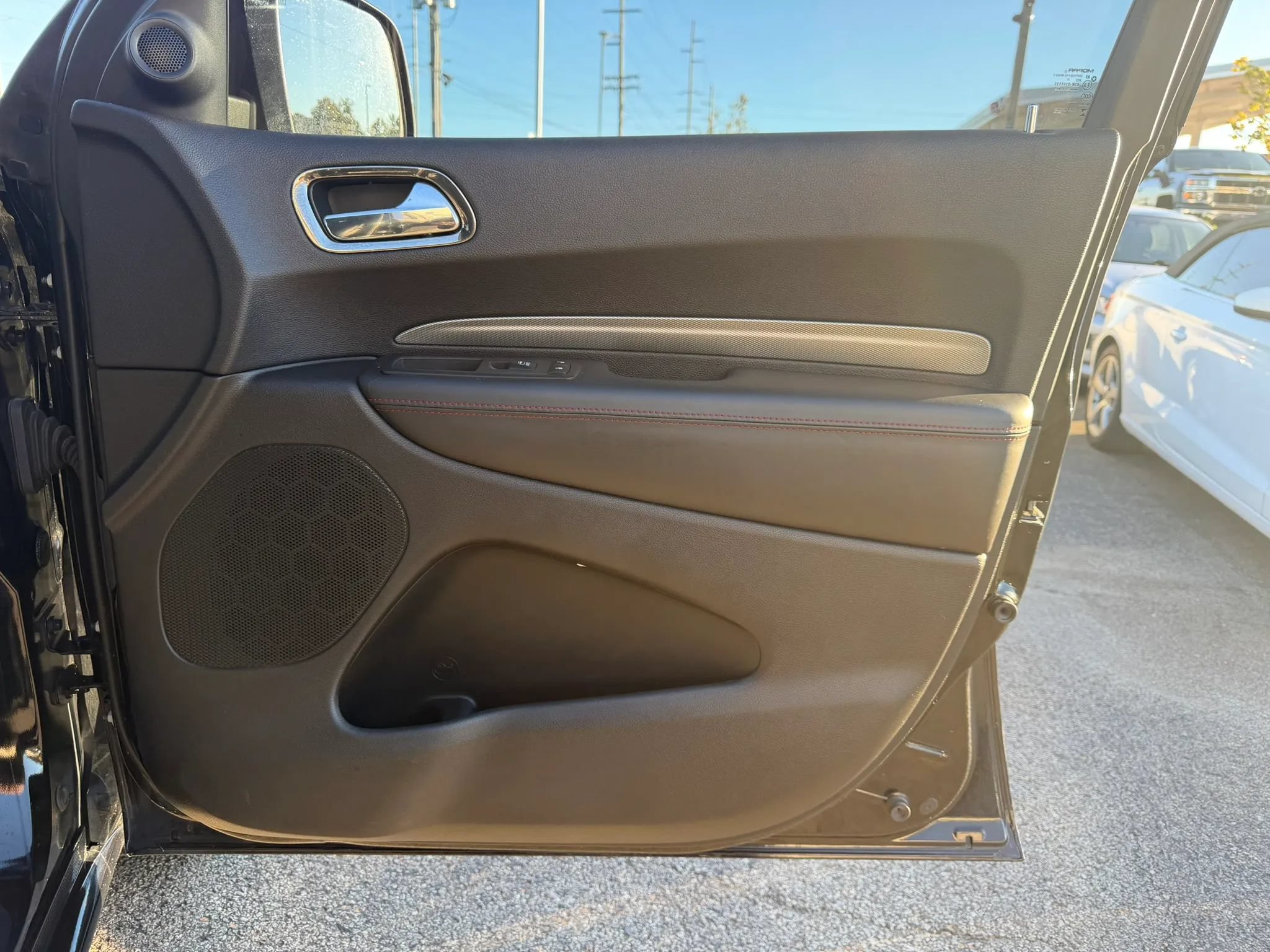 Used 2018 Dodge Durango R/T AWD/4WD image 29