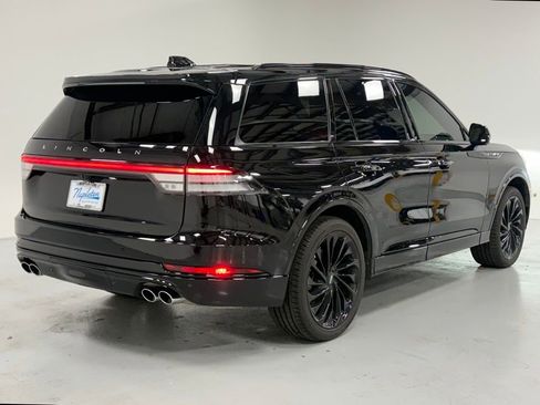 Used 2025 Lincoln Aviator Reserve w/ Equipment Group 201A image 4