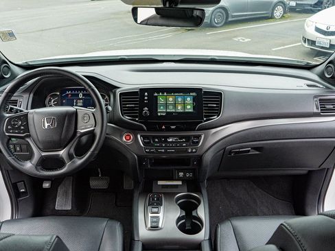 Certified 2023 Honda Passport EX-L image 23