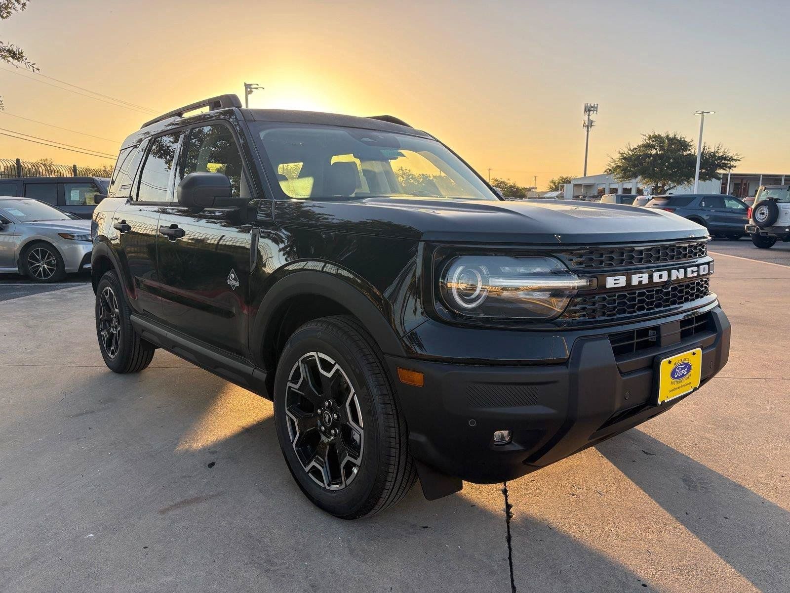 New 2026 Ford Bronco Sport Outer Banks w/ Outer Banks Tech Package+ AWD/4WD image 7