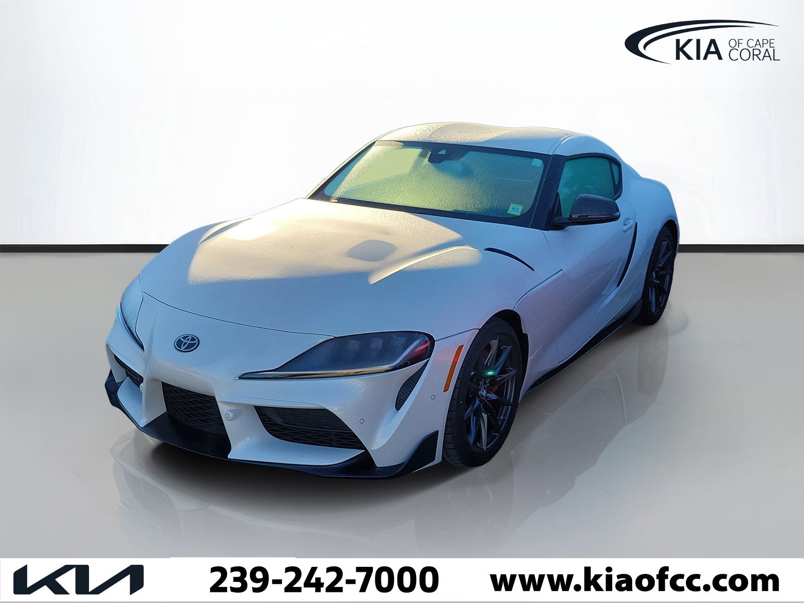 Used 2026 Toyota Supra Premium w/ Driver Assist Package RWD image 4