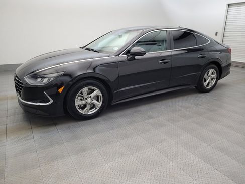 Used 2022 Hyundai Sonata SE FWD image 2