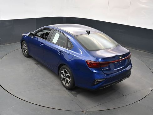 Used 2020 Kia Forte LXS FWD image 32