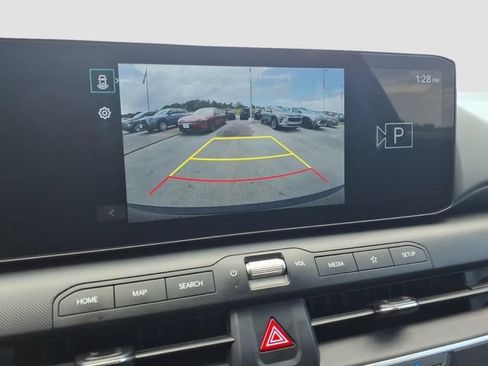 Used 2025 Kia K4 FWD image 22