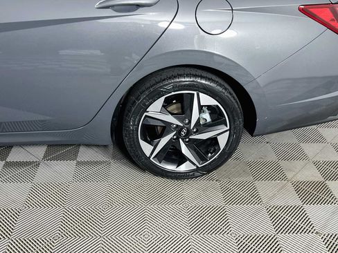 Certified 2023 Hyundai Elantra SEL w/ Convenience Package FWD image 31