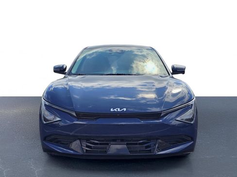 New 2025 Kia EV6 Wind image 2