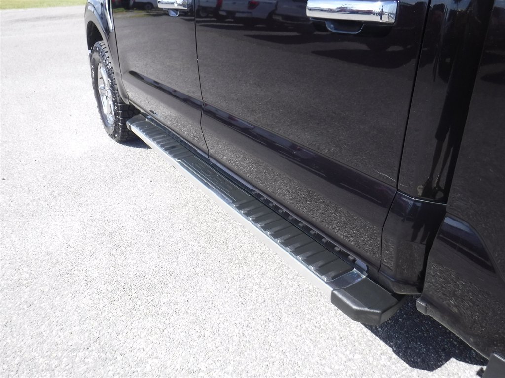 Used 2025 Ford F150 XLT w/ Equipment Group 301A Standard AWD/4WD image 11