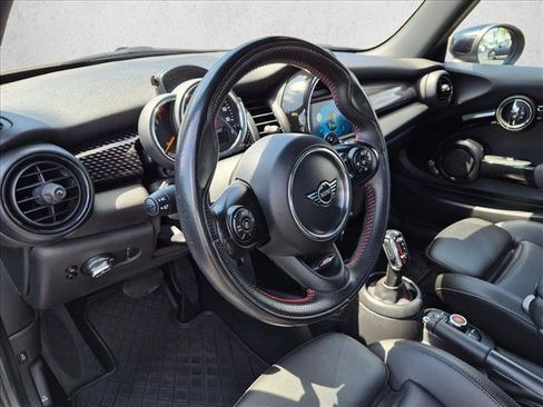 Used 2021 MINI Cooper S FWD image 9