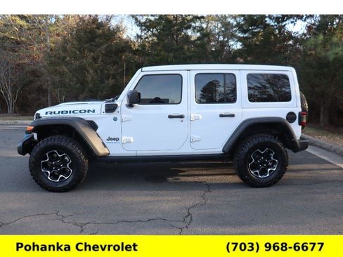 Used 2023 Jeep Wrangler Rubicon w/ Cold Weather Group image 4