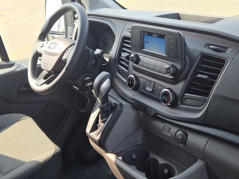 New 2025 Ford Transit 250 148 Medium Roof image 5