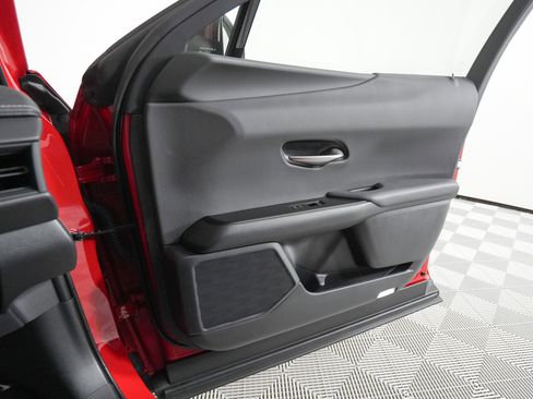 Certified 2025 Lexus UX 300h FWD image 20