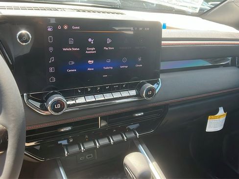 New 2025 Chevrolet Colorado Z71 image 25