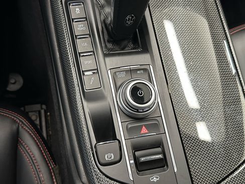 Used 2022 Maserati Levante GT AWD/4WD image 29