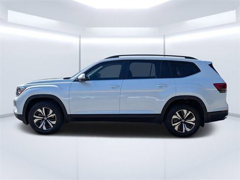New 2026 Volkswagen Atlas SE image 6