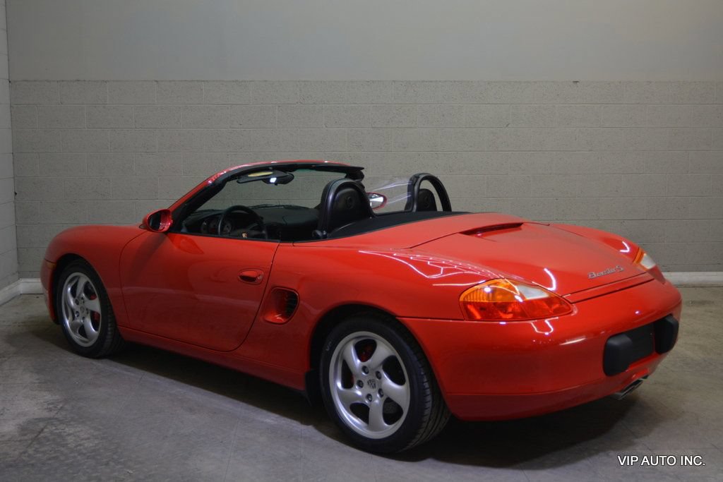 Used 2002 Porsche Boxster S RWD image 16