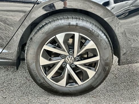 Used 2024 Volkswagen Jetta S image 31