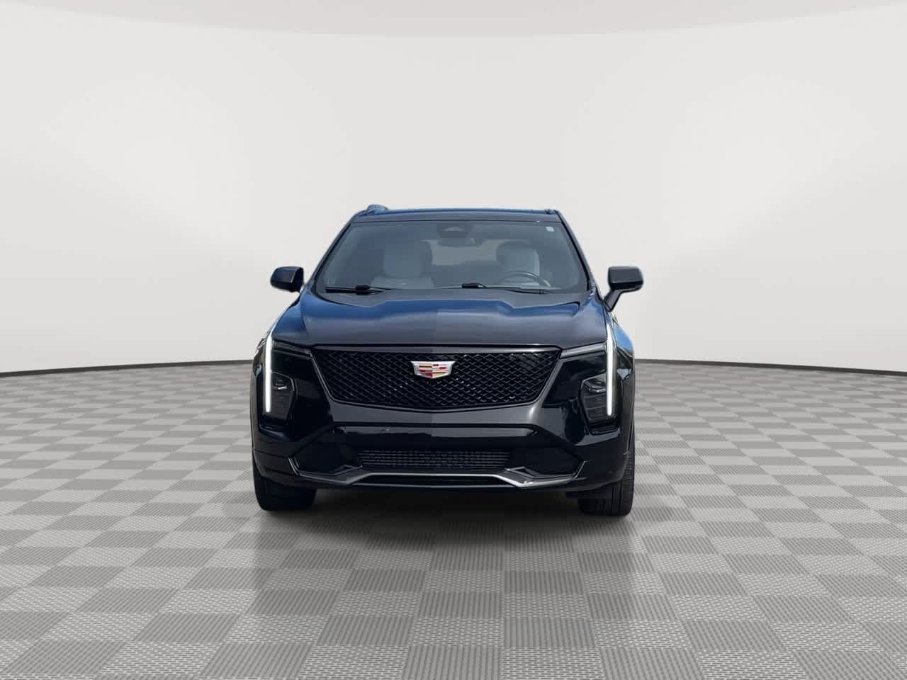 Certified 2024 Cadillac XT4 Sport AWD/4WD image 3