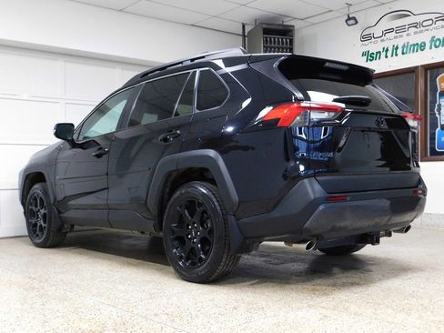 Used 2020 Toyota RAV4 TRD Off-Road w/ TRD Off-Road Weather Package AWD/4WD image 8