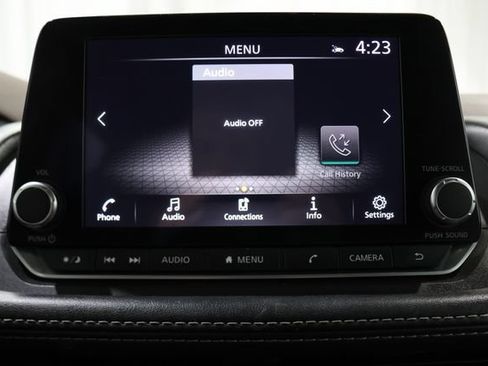 Certified 2023 Nissan Rogue SV FWD image 21