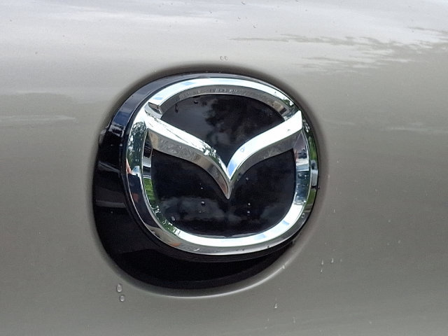 Used 2025 MAZDA MAZDA3 Hatchback w/Premium Plus Pkg AWD/4WD image 33