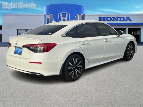 Certified 2024 Honda Civic EX image 7