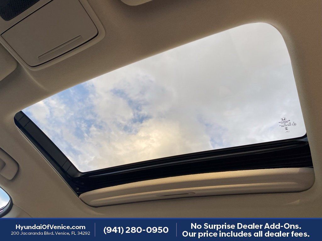 Used 2024 Honda Accord EX image 4