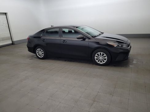 Used 2023 Kia Forte LX FWD image 11