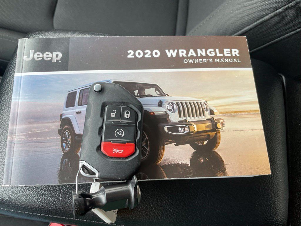 Used 2020 Jeep Wrangler Unlimited Sport AWD/4WD image 38