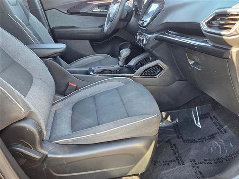 Used 2023 Chevrolet TrailBlazer LT w/ Convenience Package image 20