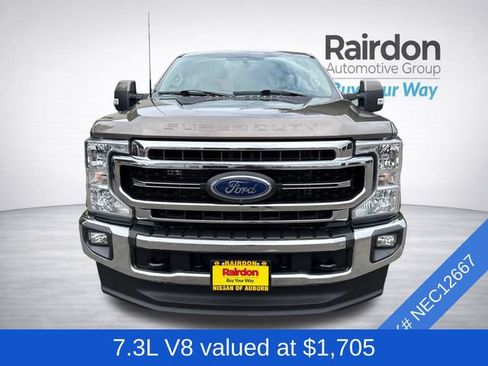 Used 2022 Ford F350 Lariat AWD/4WD image 2