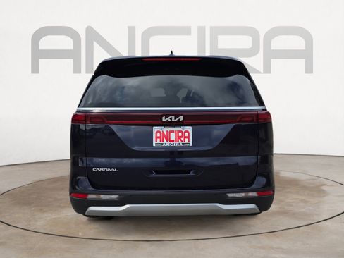 Certified 2024 Kia Carnival LX image 8