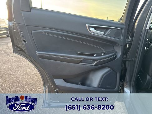 Used 2020 Ford Edge Titanium w/ Class II Trailer Tow Package image 35