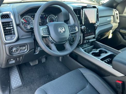 New 2026 RAM 1500 Big Horn AWD/4WD image 16