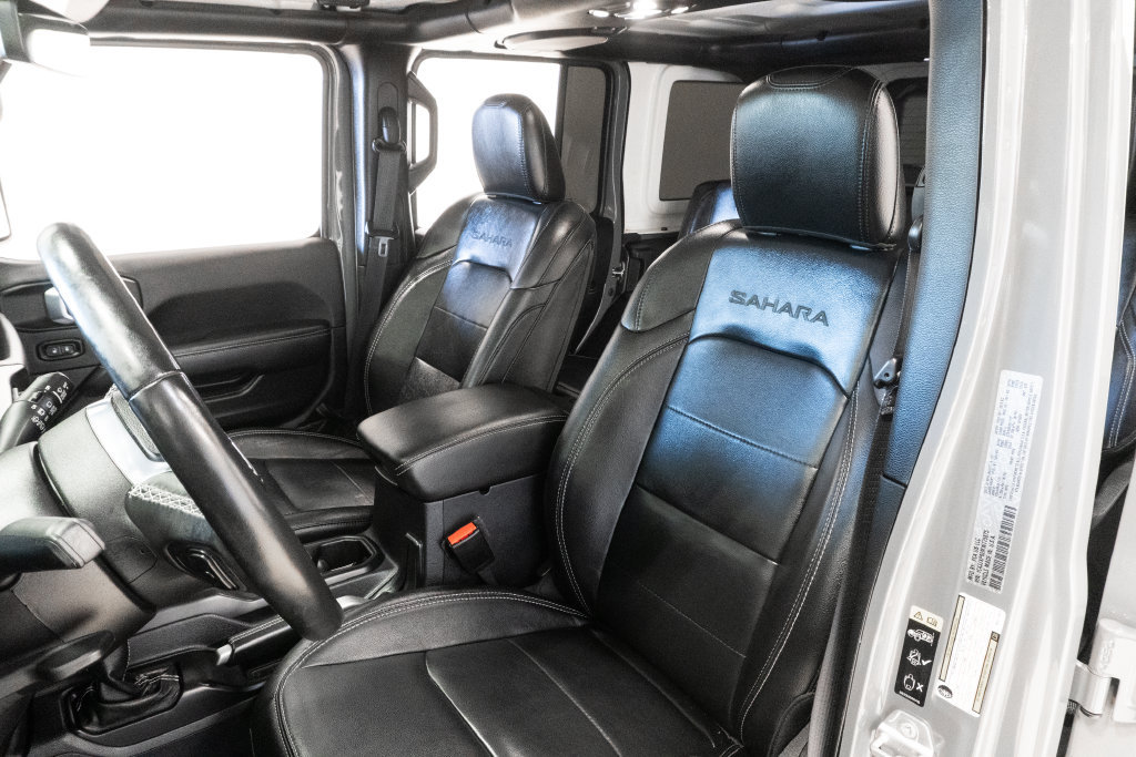 Used 2021 Jeep Wrangler Unlimited Sahara w/ Cold Weather Group AWD/4WD image 7