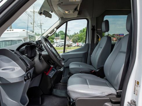 Used 2017 Ford Transit 350 XL RWD image 8