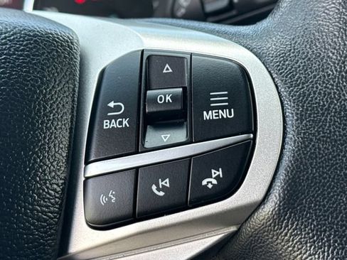 Used 2024 Ford Explorer XLT w/ Equipment Group 202A AWD/4WD image 28