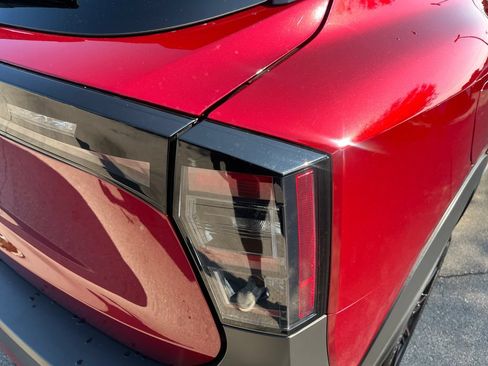 Certified 2025 Nissan Kicks SV FWD image 43