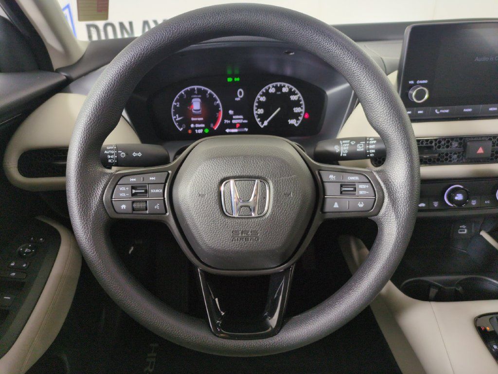 Certified 2025 Honda HR-V LX image 19