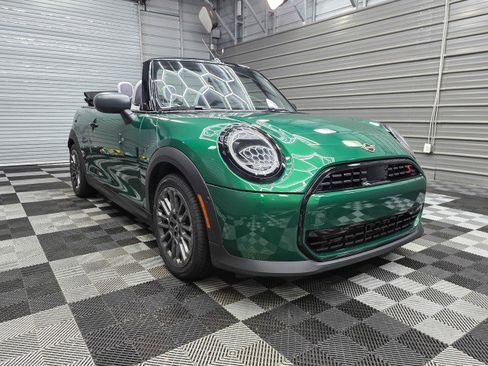 Used 2025 MINI Cooper S FWD image 4
