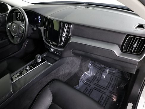 Used 2024 Volvo XC60 T8 Core image 12