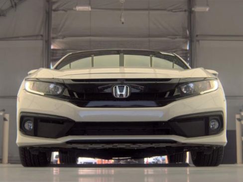 Used 2020 Honda Civic Sport image 3
