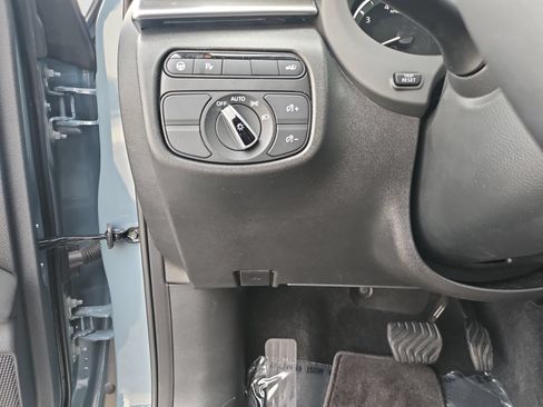 Used 2023 INFINITI QX50 Luxe FWD image 25