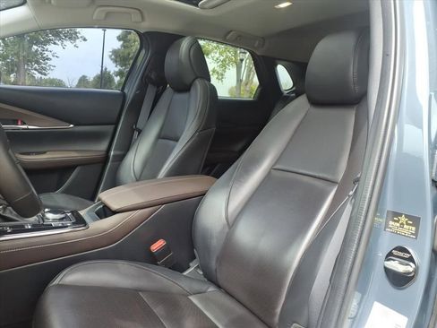 Used 2021 MAZDA CX-30 AWD 2.5 S w/ Premium Package image 11