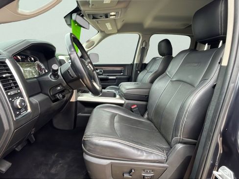 Used 2017 RAM 1500 Laramie w/ Convenience Group image 14