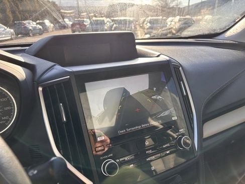 Certified 2022 Subaru Forester Limited image 24