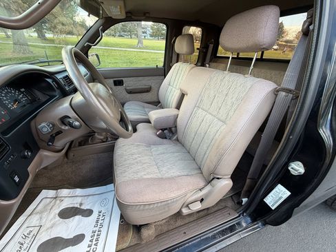 Used 1998 Toyota Tacoma 4x4 Xtracab V6 image 14