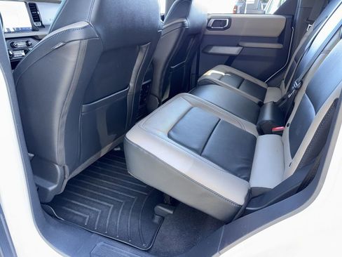 Used 2022 Ford Bronco Wildtrak image 22